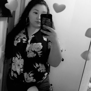 Meet your Posher, Faith